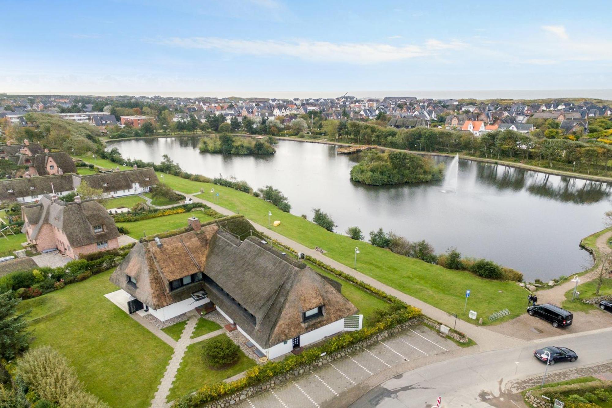 Am Dorfteich *